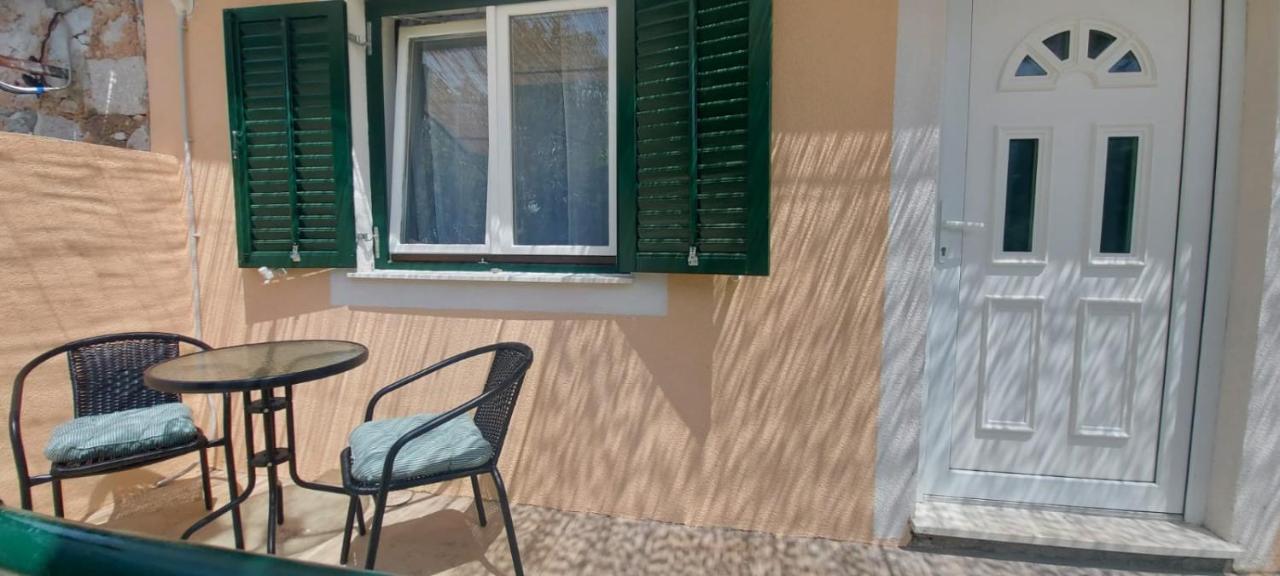 Apartments Lucky Lozovac Εξωτερικό φωτογραφία