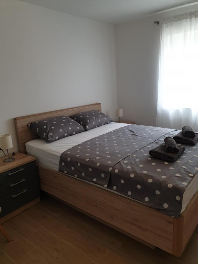 Apartments Lucky Lozovac Εξωτερικό φωτογραφία