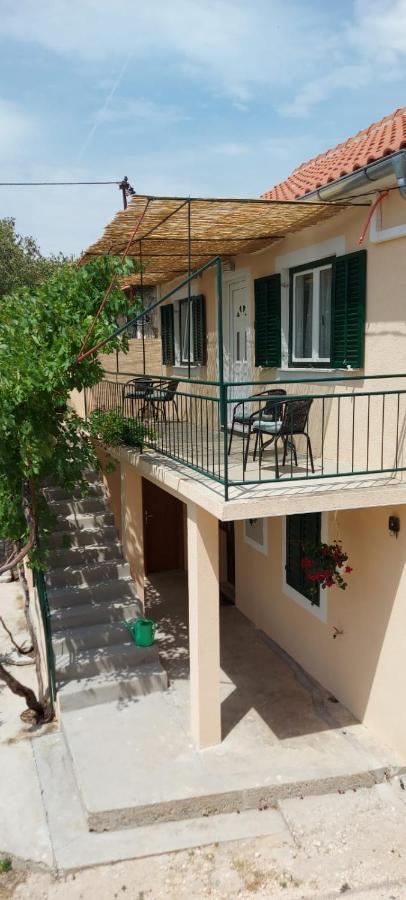 Apartments Lucky Lozovac Εξωτερικό φωτογραφία